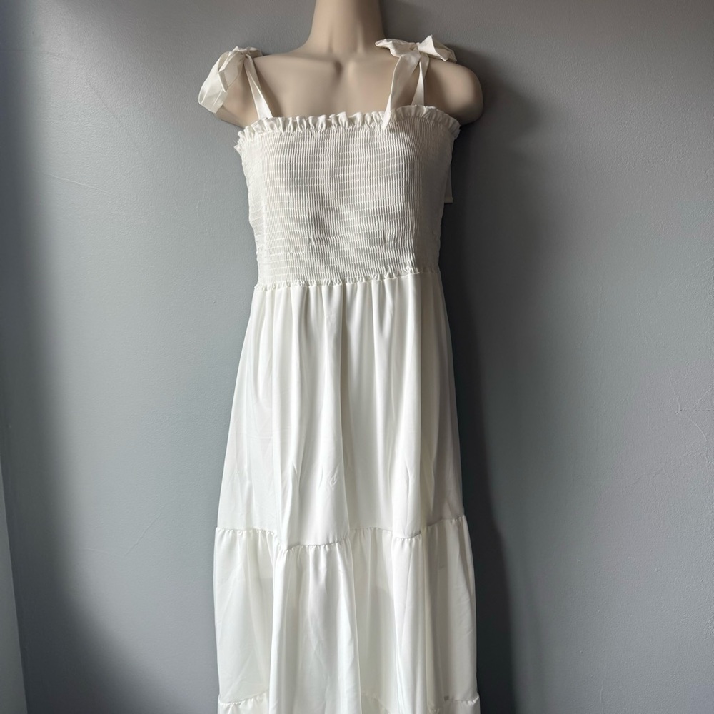 Bow tie strap white maxi dress
